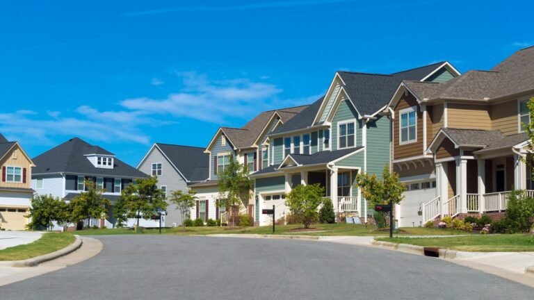 Modern residential houses for real estate wholesaling expert guide