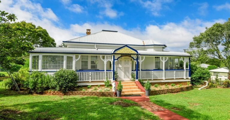 Modern residential homes in Toowoomba showcasing real estate investment and home buying opportunities in Queensland, Australia.